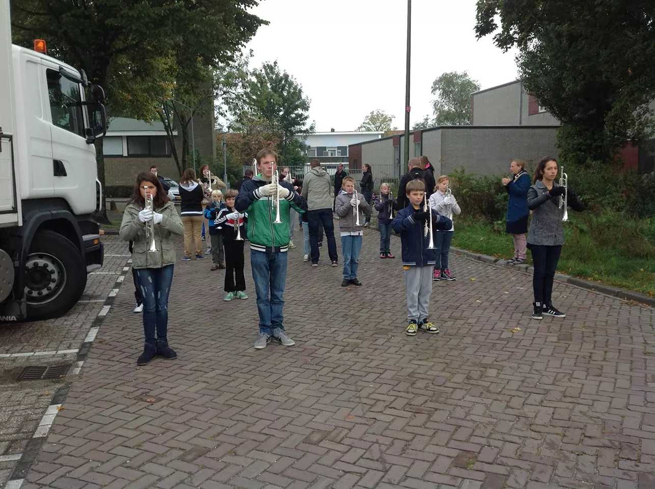 887006 10151901804770816 1278949766 o